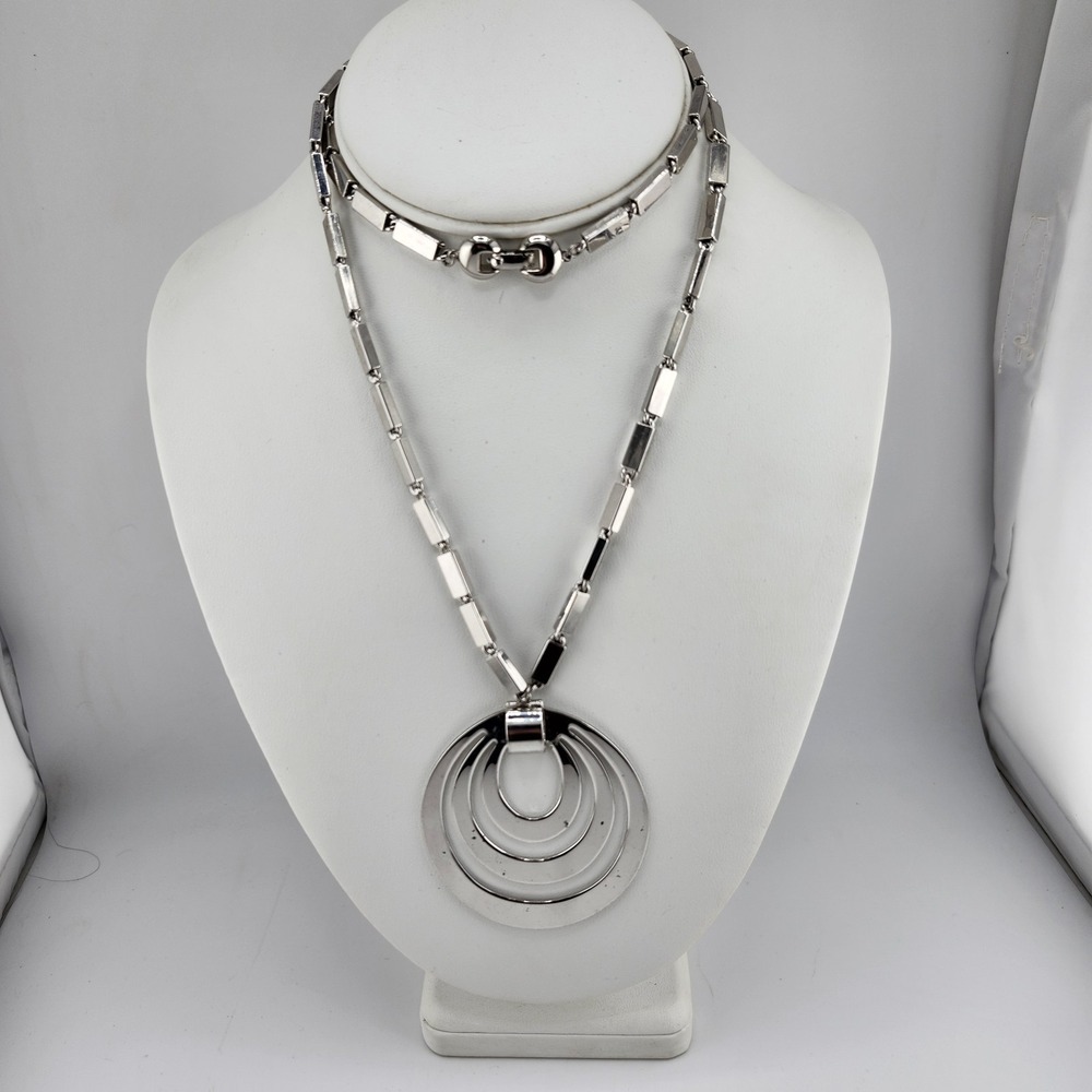 Vintage Monet‎ Silvertone Triple Circle Necklace Tournee Collection 1966